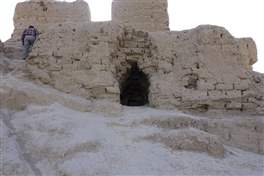 The Fire Temple at Isfahan: some old clay constructions