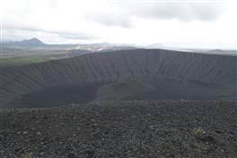 Grjotaja Hverfjall Dimmuborgir: achter Krater