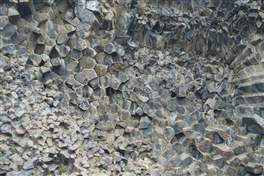 Hljodaklettar - Rauðhólar: Basaltformationen