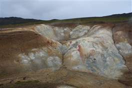 Il Viti crater nella caldera del Krafla: crateri secondari
