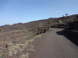 Grotta degli Archi, Mount Etna: magma desert