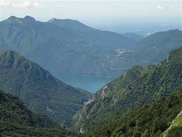 From Cainallo to Bietti refuge: the Lecco lake