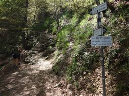 La via della Ganda - Grigna Rifugio Brioschi: bivio che porta al rifugio Bietti