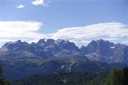 Ring route - Lago Alto, Tre Laghi, Lago Scuro: a scenic view including the Brenta Dolomites