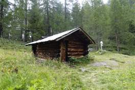 From Val Piana to the Barco lake: a hut
