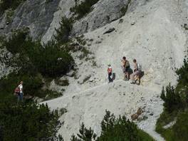 Dolomiten von Brenta: der Pfad praktisch zusammen-gebrochen