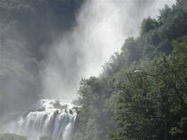 Marmore waterfalls: Trail n° 1