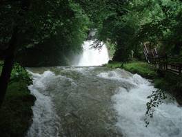 La cascata delle Marmore: vicini alle acque