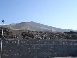 Mons Gibel - Guya Trekking 2011 - Quarta tappa - Etna: il punto da qui eravamo partiti 3 giorni prima