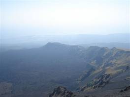 Salita verso il cratere Centrale dalla Montagnola - Etna: belvedere della Valle del Bove