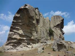 Die Megalithen von Argimusco: große Steine