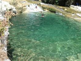Cavagrande del cassibile, sentiero Scala Cruci: piscine naturali