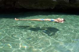Calamosche beach: a real flat transparent pool